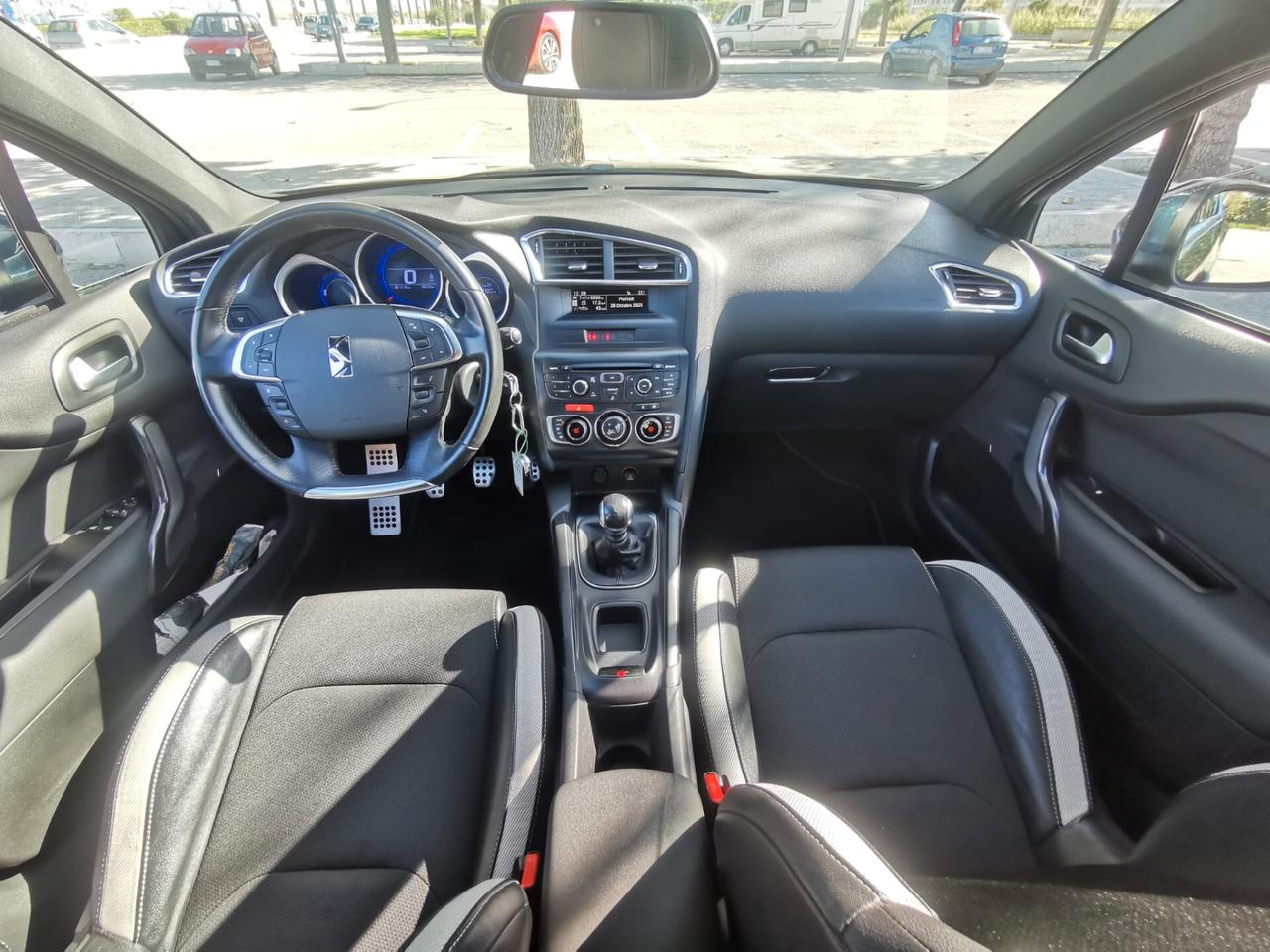 Ds DS4 4 1.6 e-HDi 115 airdream Chic 12/2013