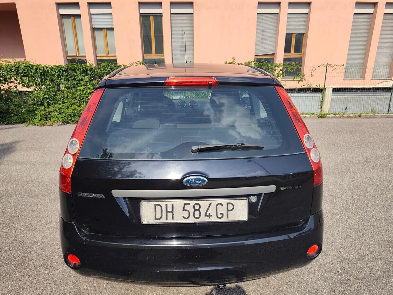 Ford Fiesta 1.2 Benz euro 4 neopatentati
