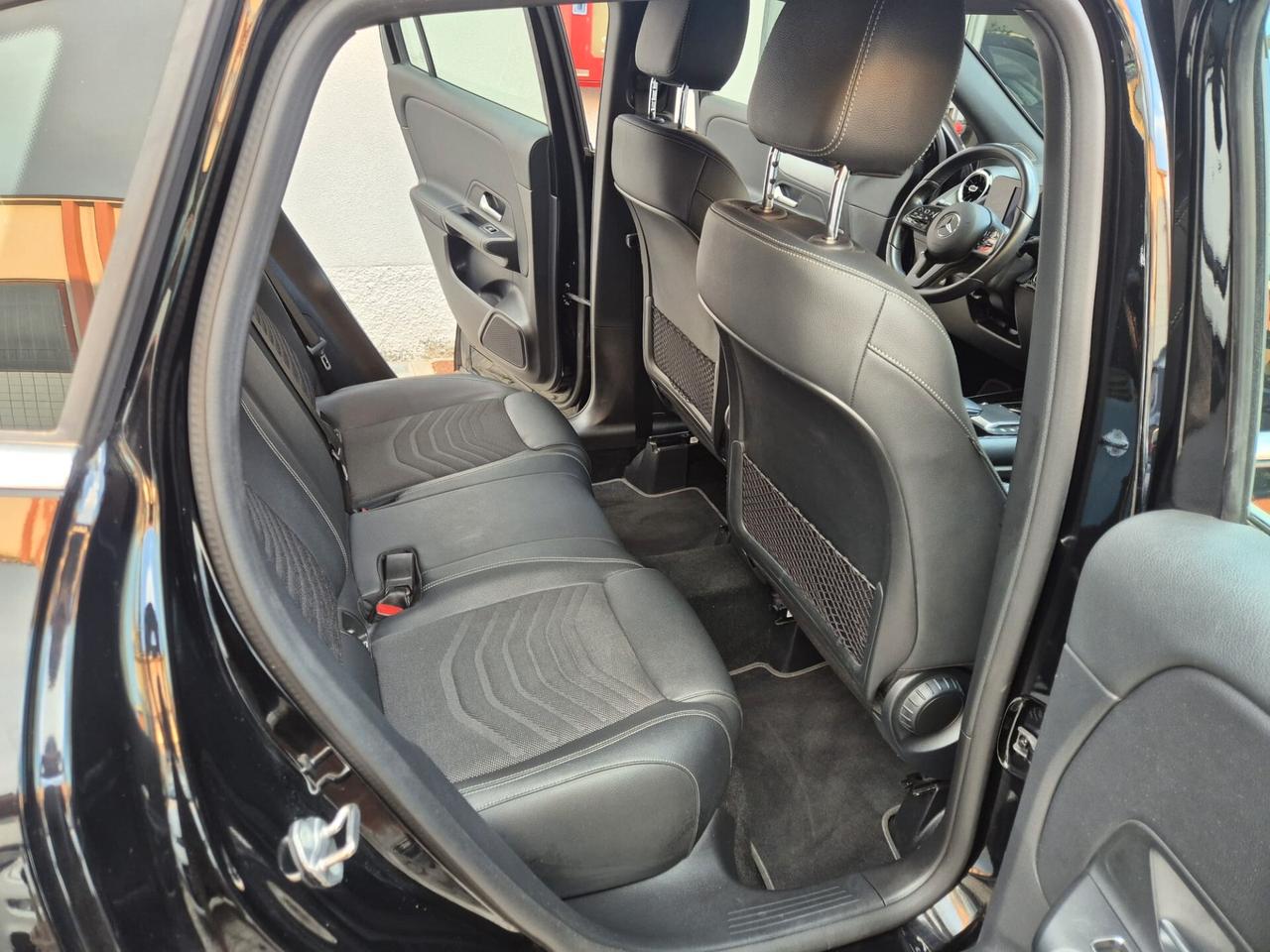 Mercedes-benz GLA 200 Automatic 4Matic Premium