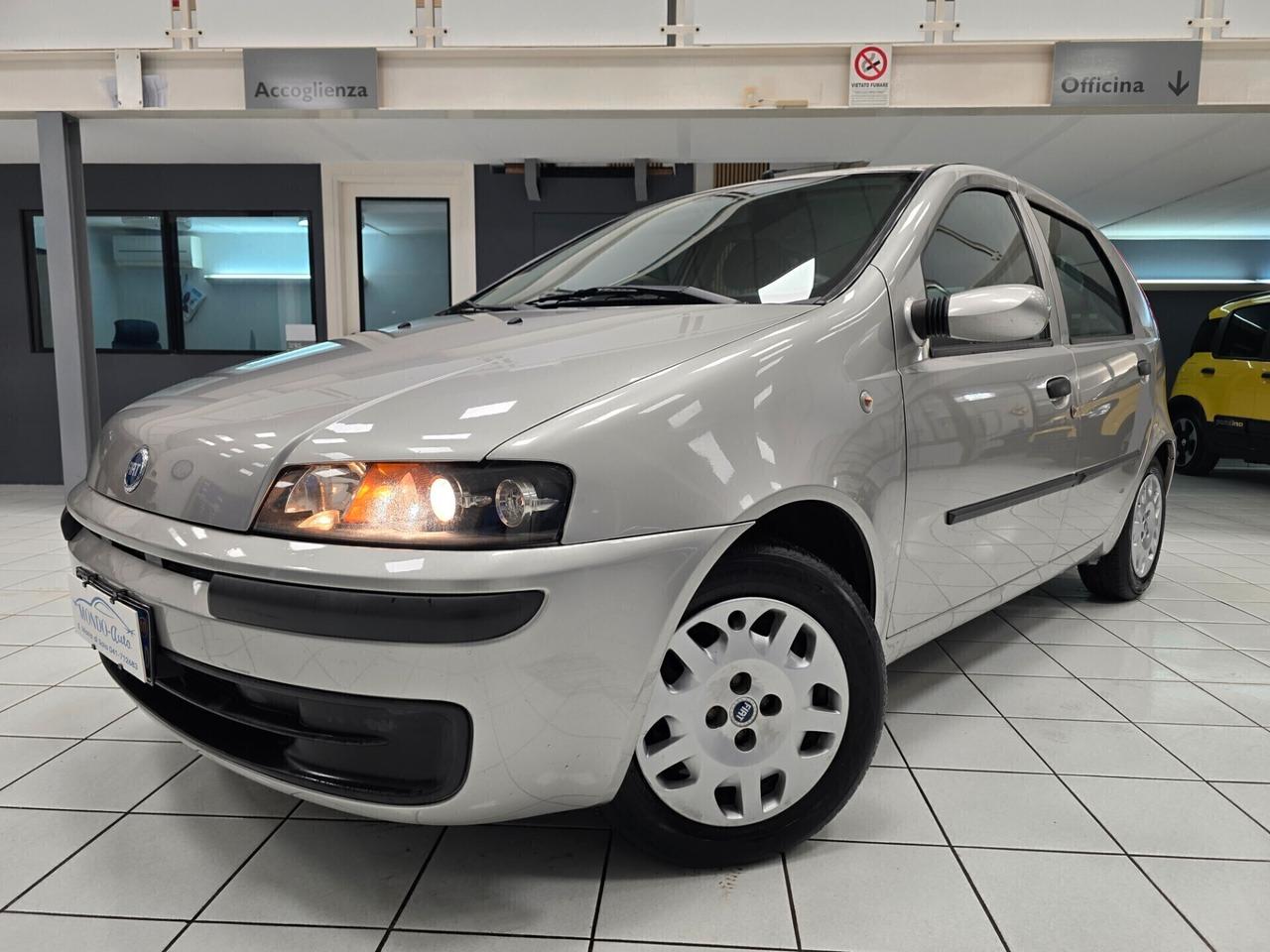 Fiat Punto 1.2i cat 5 porte NEOPATENTATI