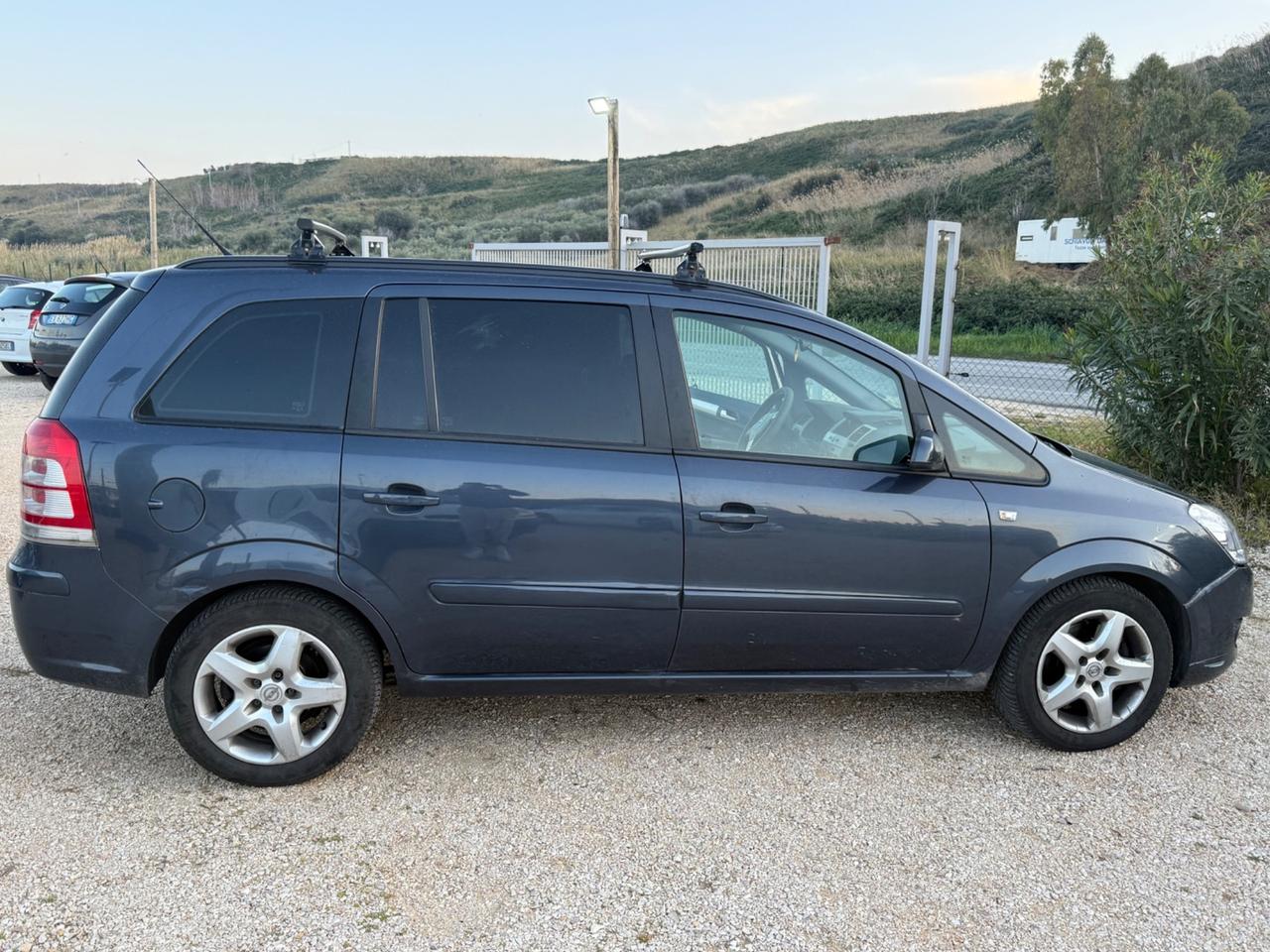 Opel Zafira 1.9 DIESEL 7 POSTI PREZZO SHOCK 1.999€