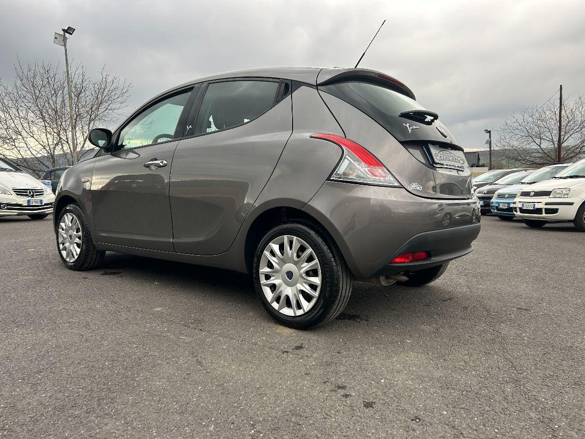 LANCIA - Ypsilon - 1.2 69 CV 5 porte Platinum