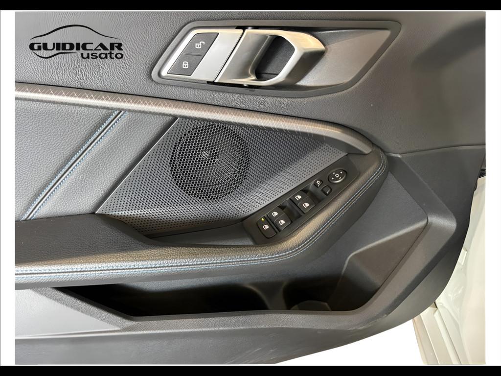 BMW Serie 1 F40 - 120d xdrive Msport auto