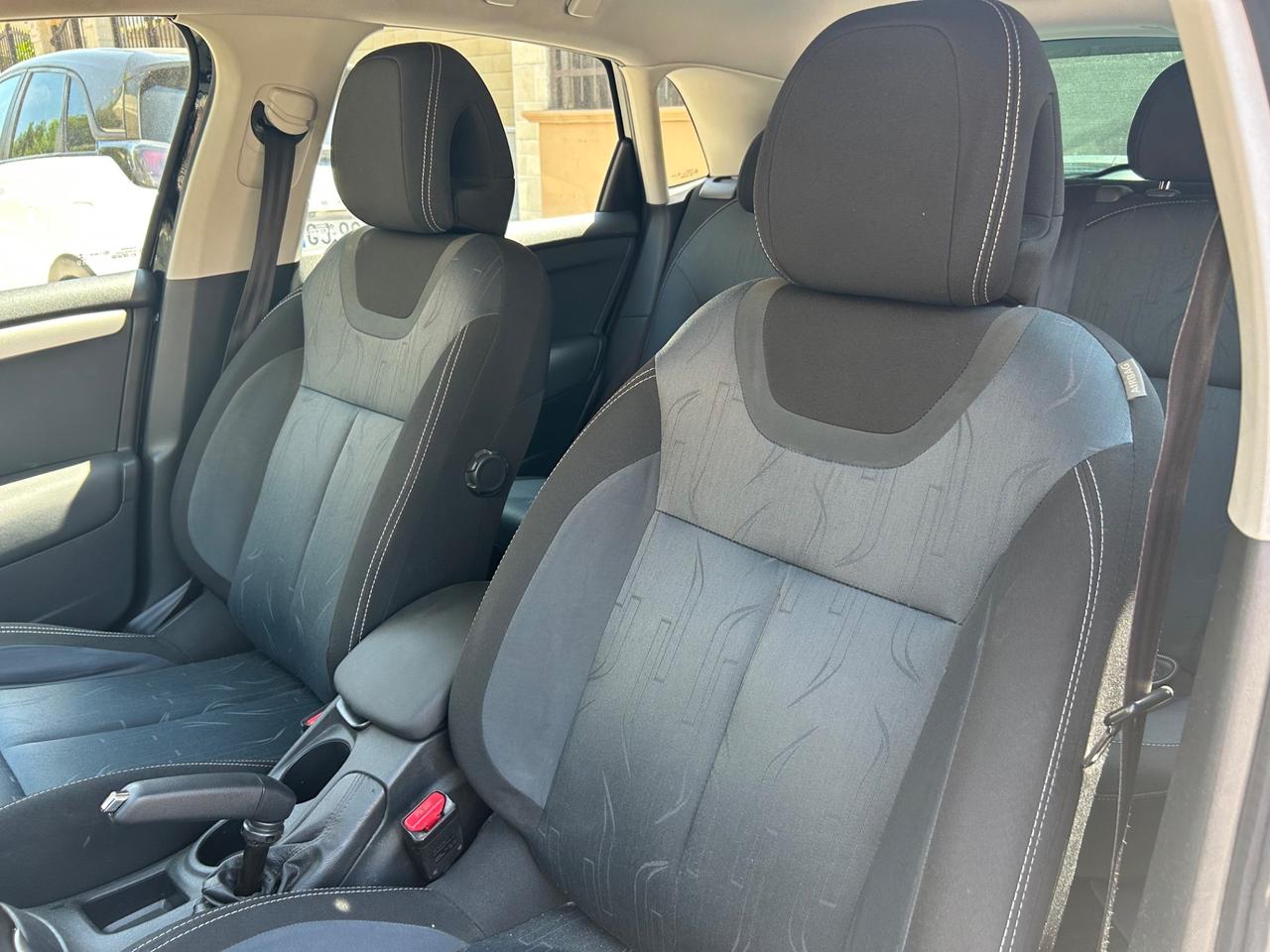Citroen C4 1.6 e-HDi 115 Exclusive