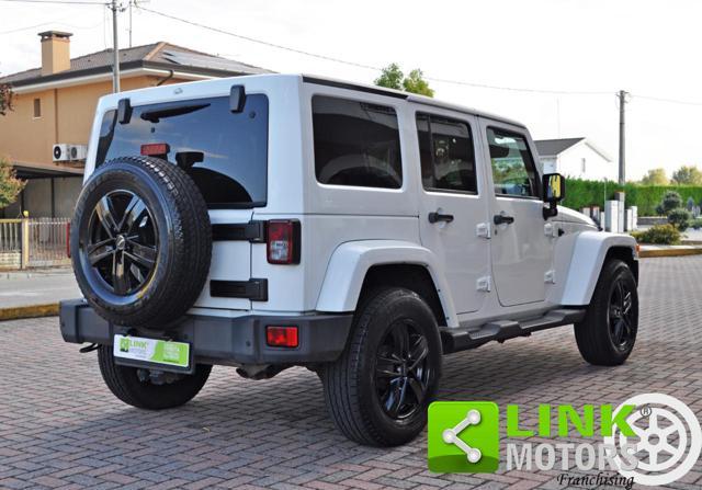 JEEP Wrangler Unlimited 2.8 CRD DPF Sahara Auto
