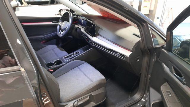 VOLKSWAGEN Golf 1.0 eTSI EVO DSG Life MHEV