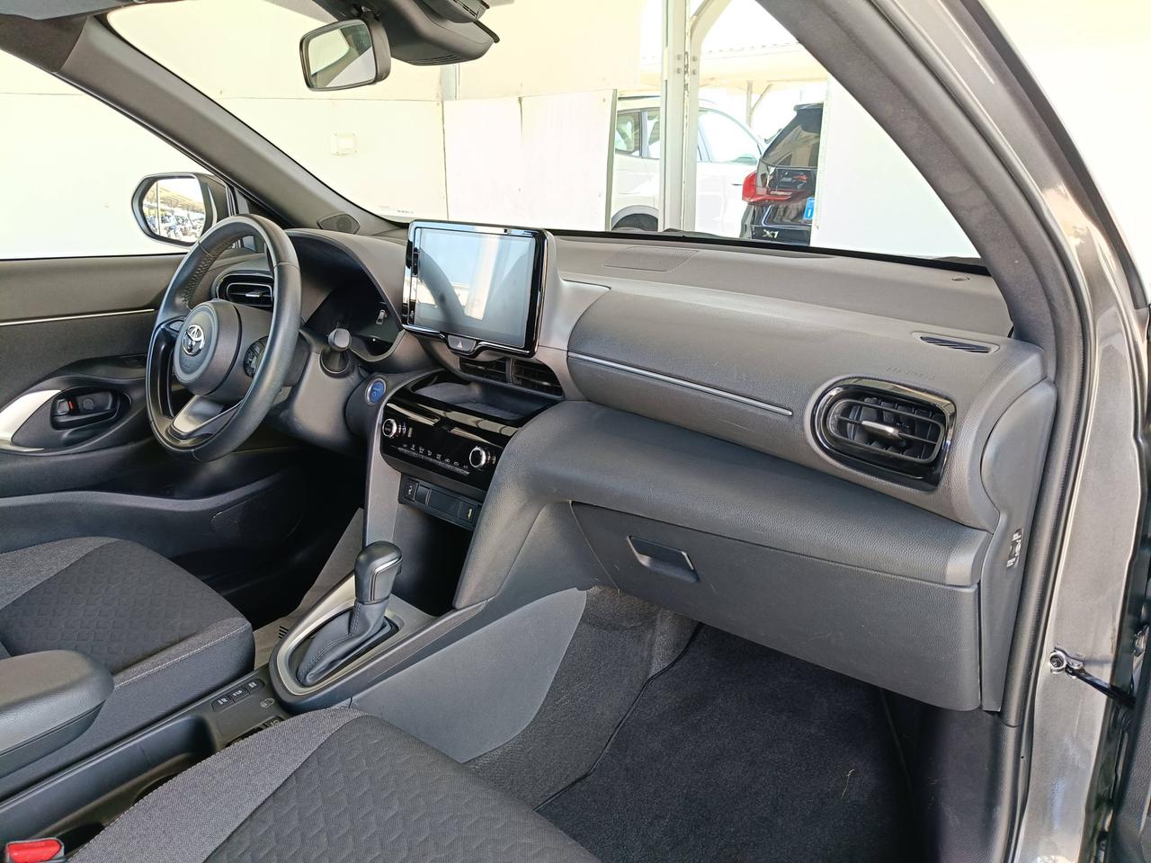 TOYOTA Yaris Cross - MY '22