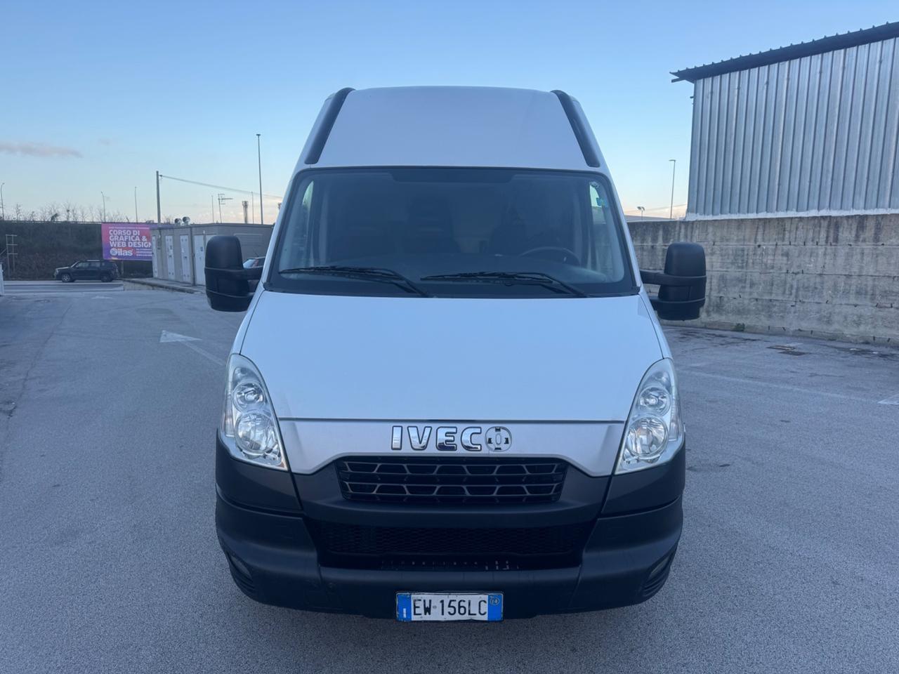 Iveco Daily 2.3 MJT 145 CV Tetto alto passo lungo