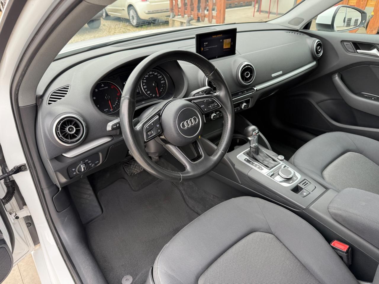 Audi A3 SPB 1.6 TDI S tronic Sport