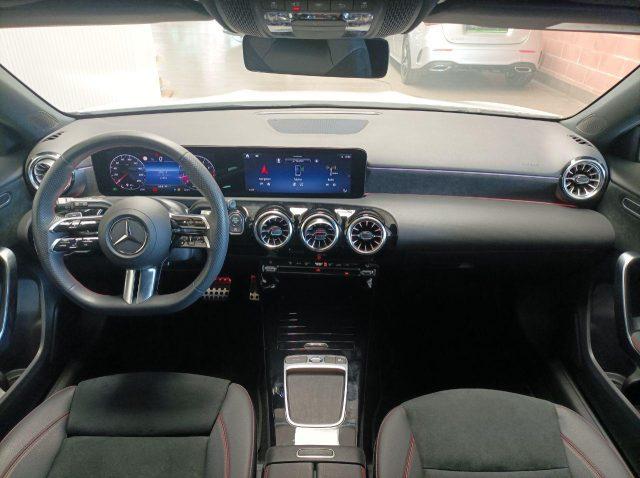 MERCEDES-BENZ A 250 Automatic 4Matic AMG Line Premium