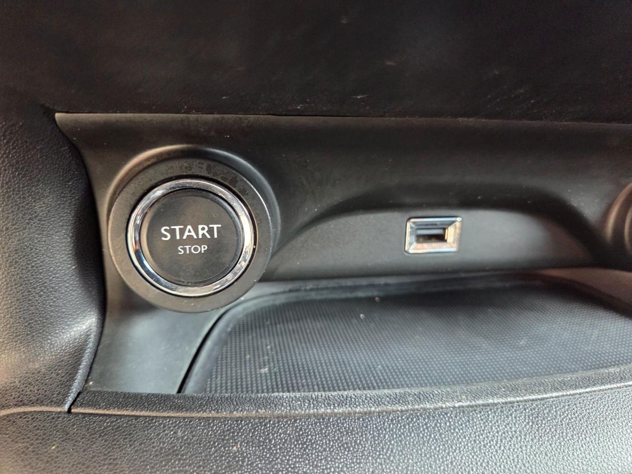 Citroen C4 Cactus BlueHDi 100 S&S Shine