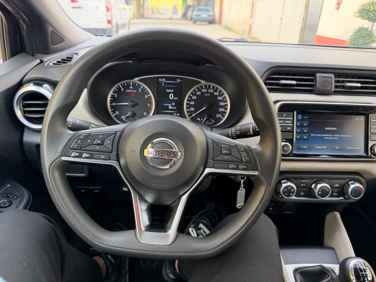 Nissan Micra 1.0L 12V 5 porte Visia+
