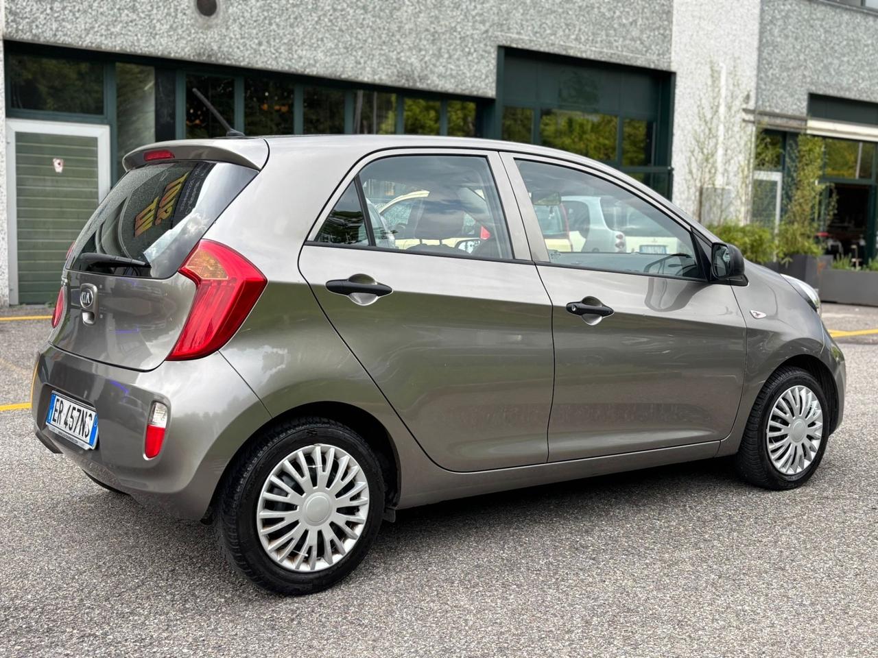 Kia Picanto 1.0 12V 5 porte Style