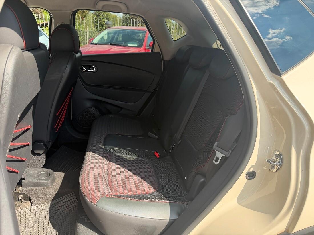 Renault Captur TCe 120 CV EDC Start&Stop Energy Initiale Paris