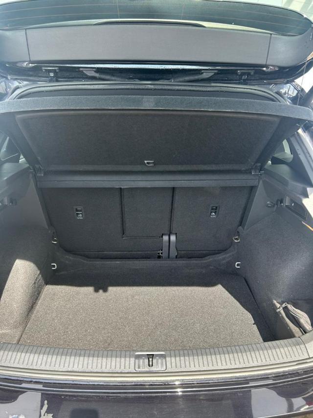 VOLKSWAGEN Tiguan 1.5 TSI 150 CV DSG Advanced R-line