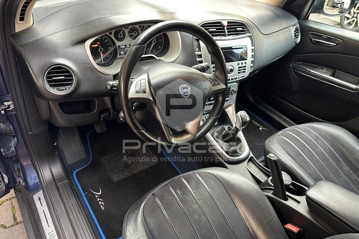 LANCIA Delta 1.6 MJT DPF 105 CV Gold