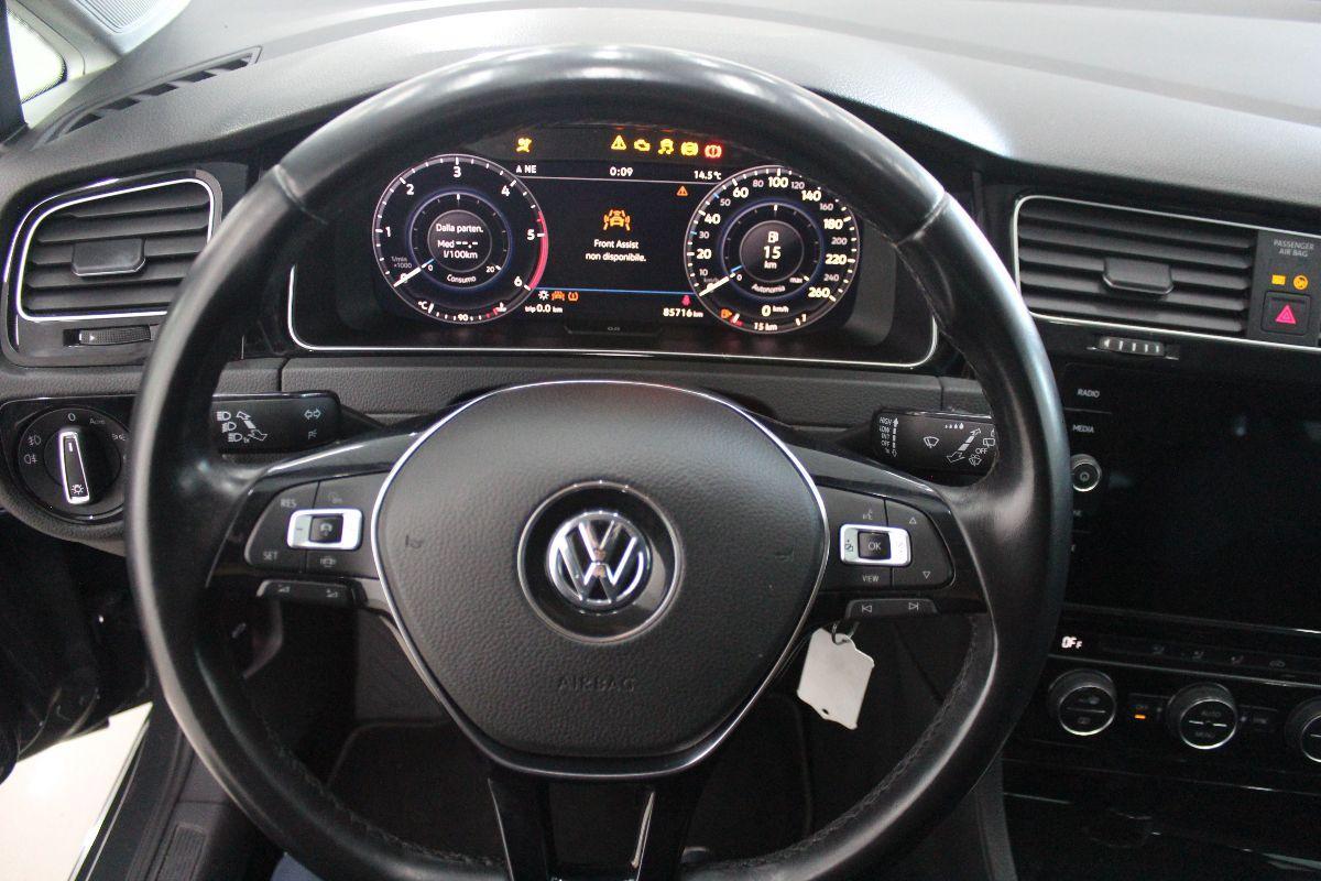 VOLKSWAGEN - Golf - Variant 1.6 TDI 115CV Executive BMT