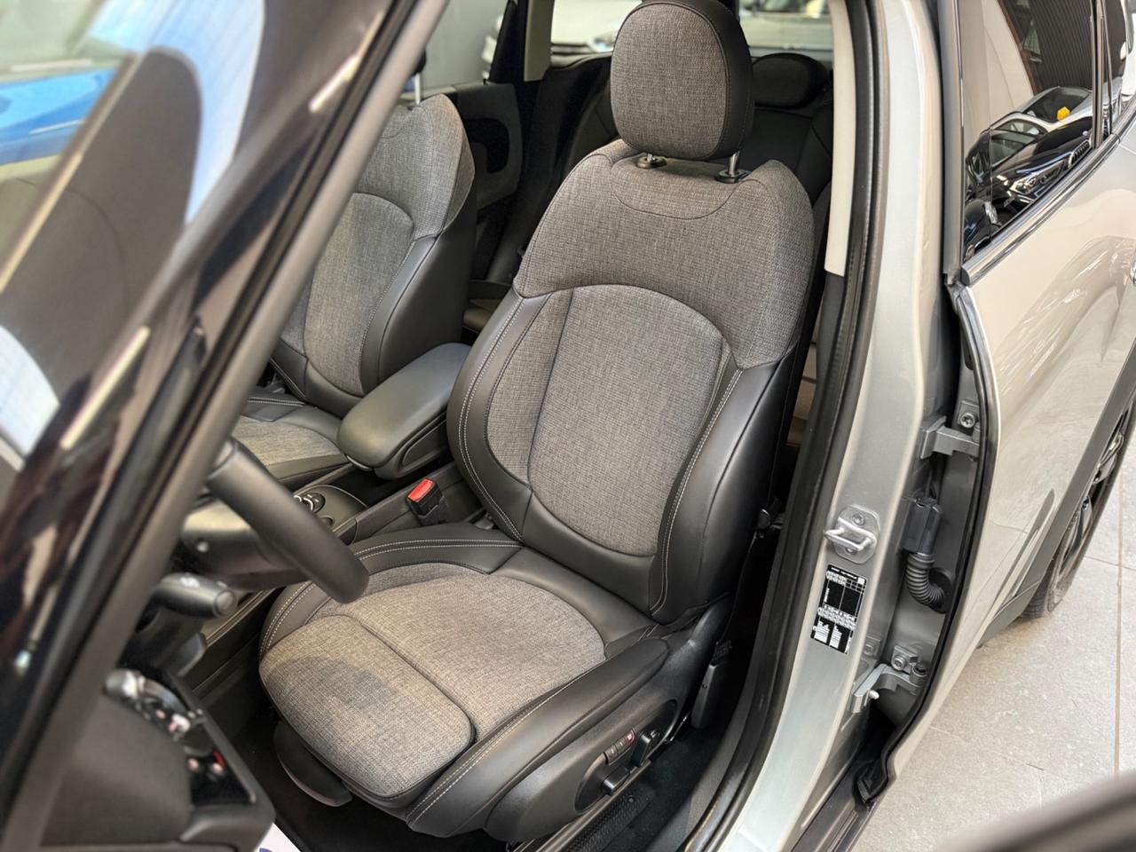 Mini Cooper Countryman 1.5 Untamed Edition