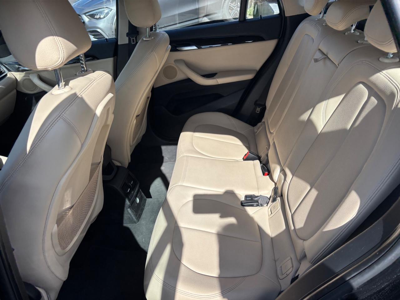 Bmw X1 sDrive18d xLine