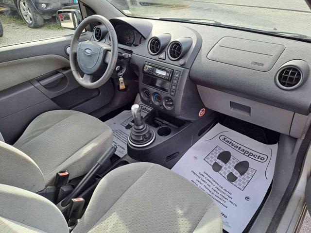 FORD Fiesta 1.2 16V 3p. Ghia