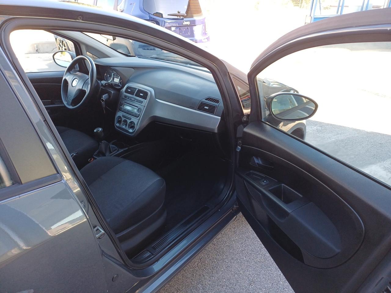 Fiat Punto 1.3 MJT II 75 CV 5 porte Lounge