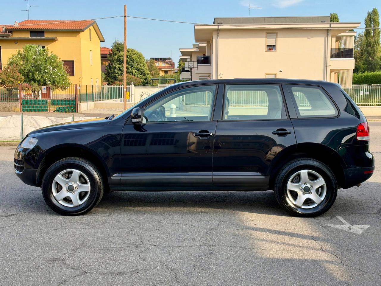 Volkswagen Touareg 3.0 V6 TDI DPF tiptronic