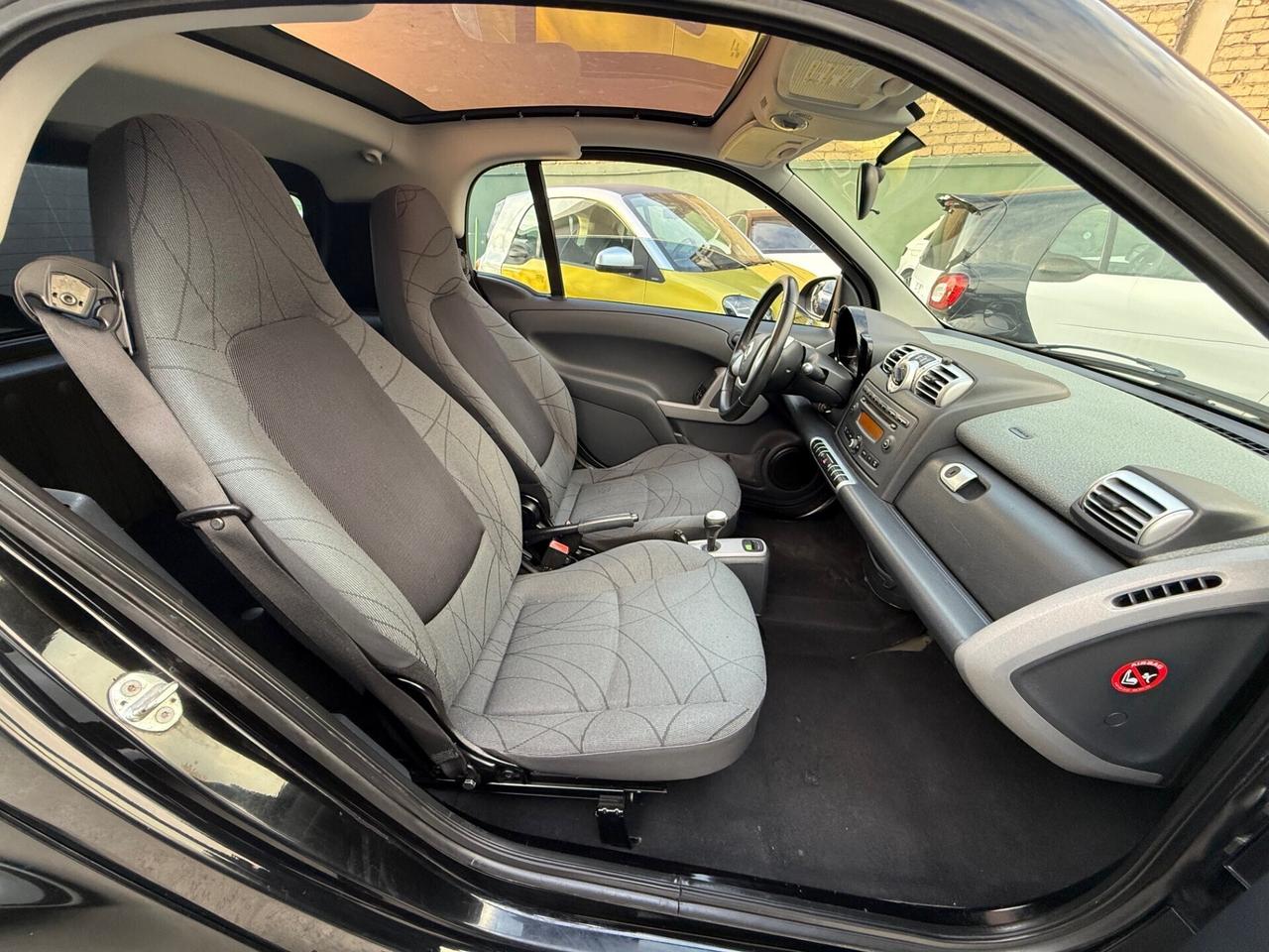 Smart ForTwo 1000 52 kW coupé limited two