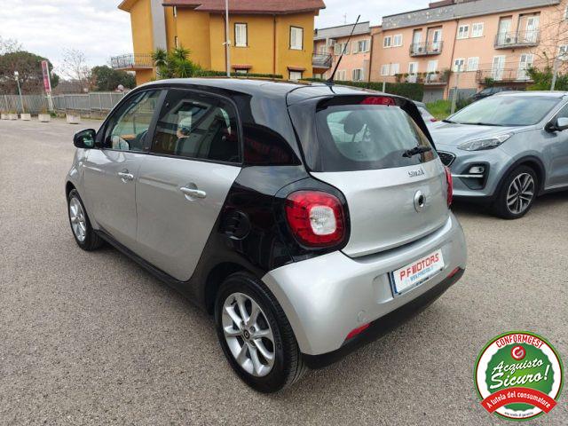 SMART ForFour 70 1.0 Passion