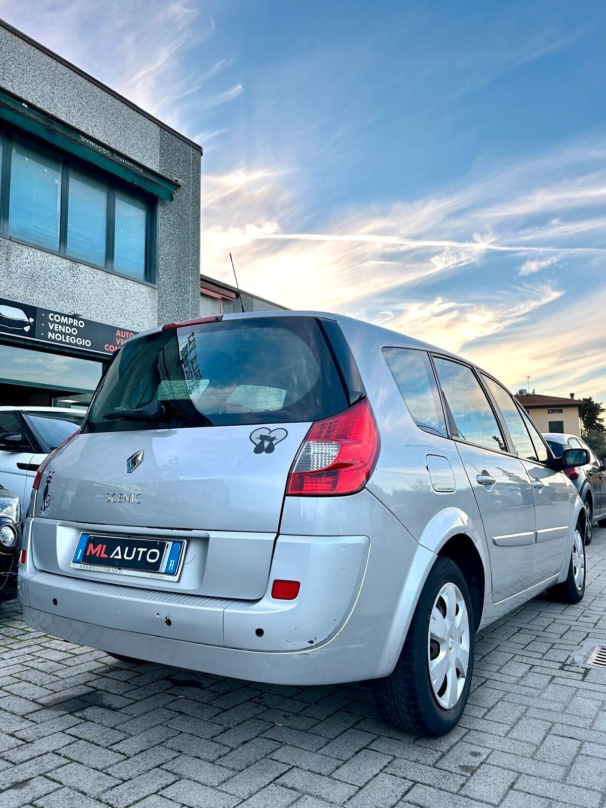 Renault Grand Scénic 1.6 16V Serie Speciale Dynamique