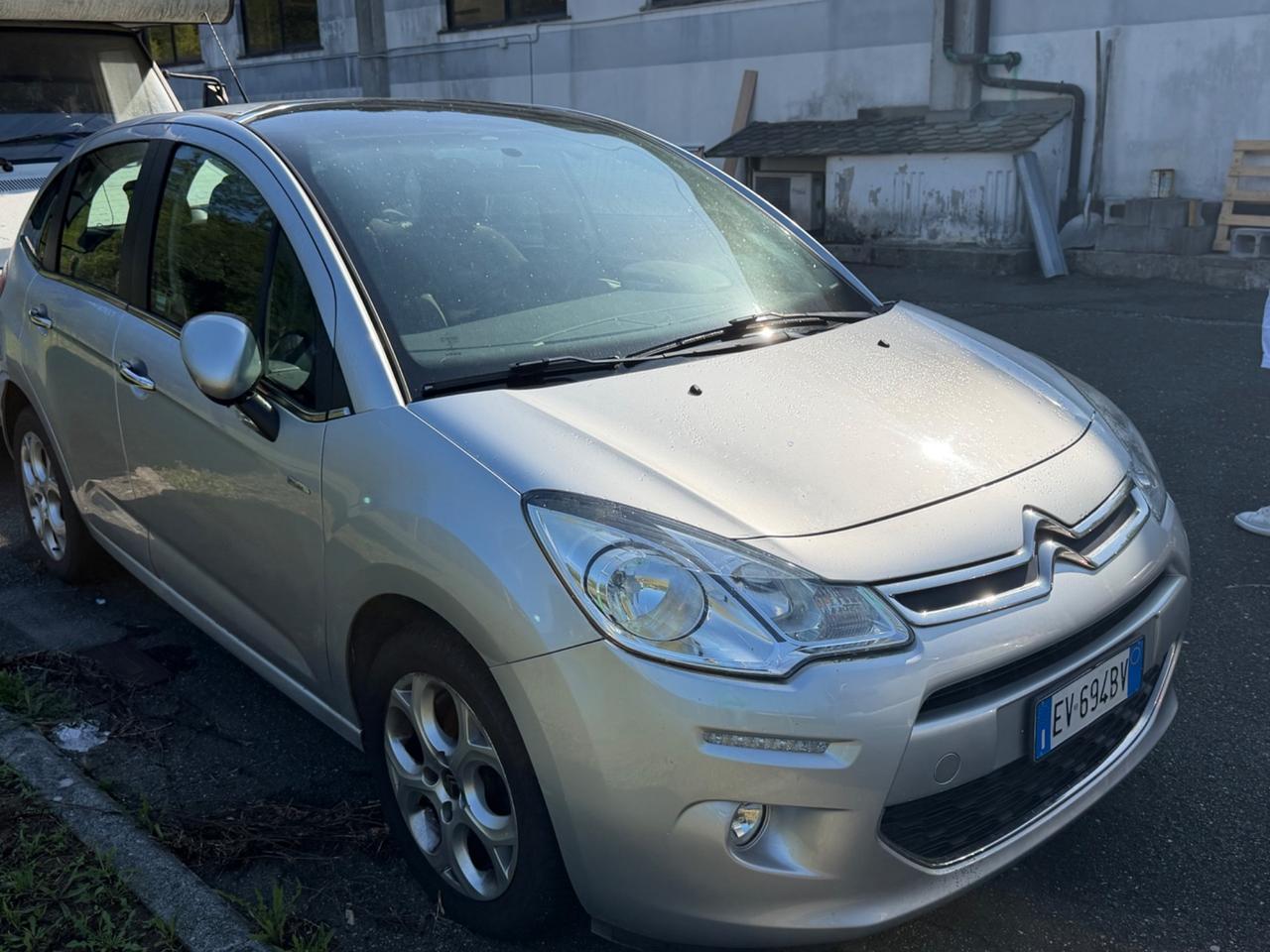 Citroen C3 1.2 PureTech 82cv leggera fumosità - 2014