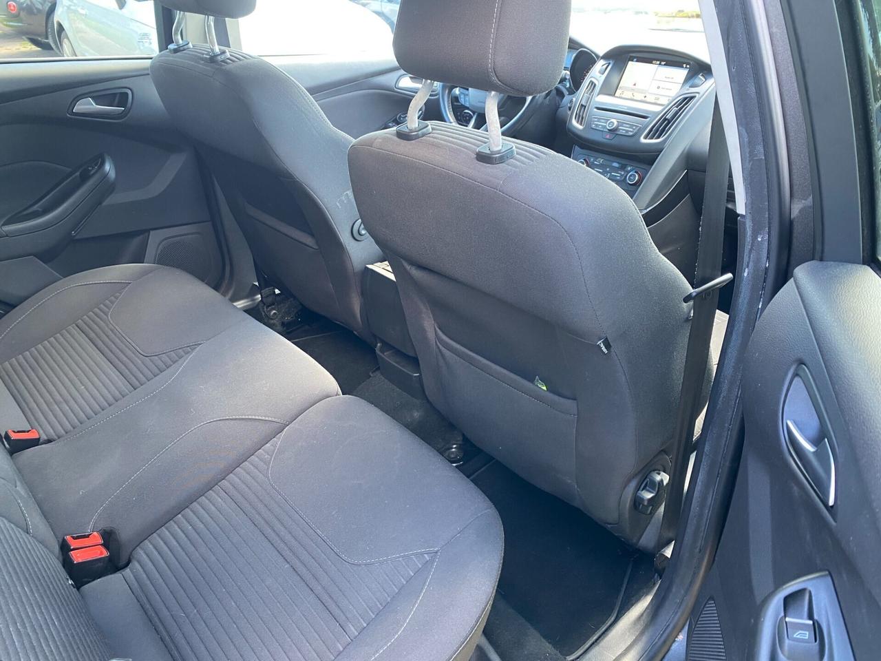 FORD - Focus Station Wagon - 1.6 120 CV GPL SW Tit