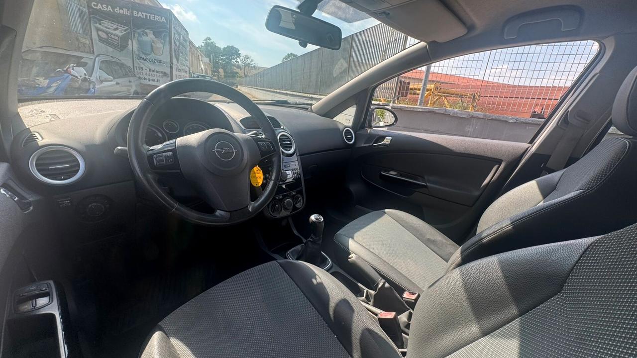 Opel Corsa 1.2 80CV 5 porte GPL-TECH Club