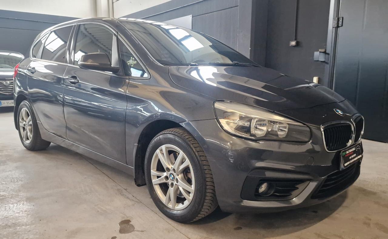 Bmw Serie 2 Gran Tourer 220d xDrive Luxury aut.