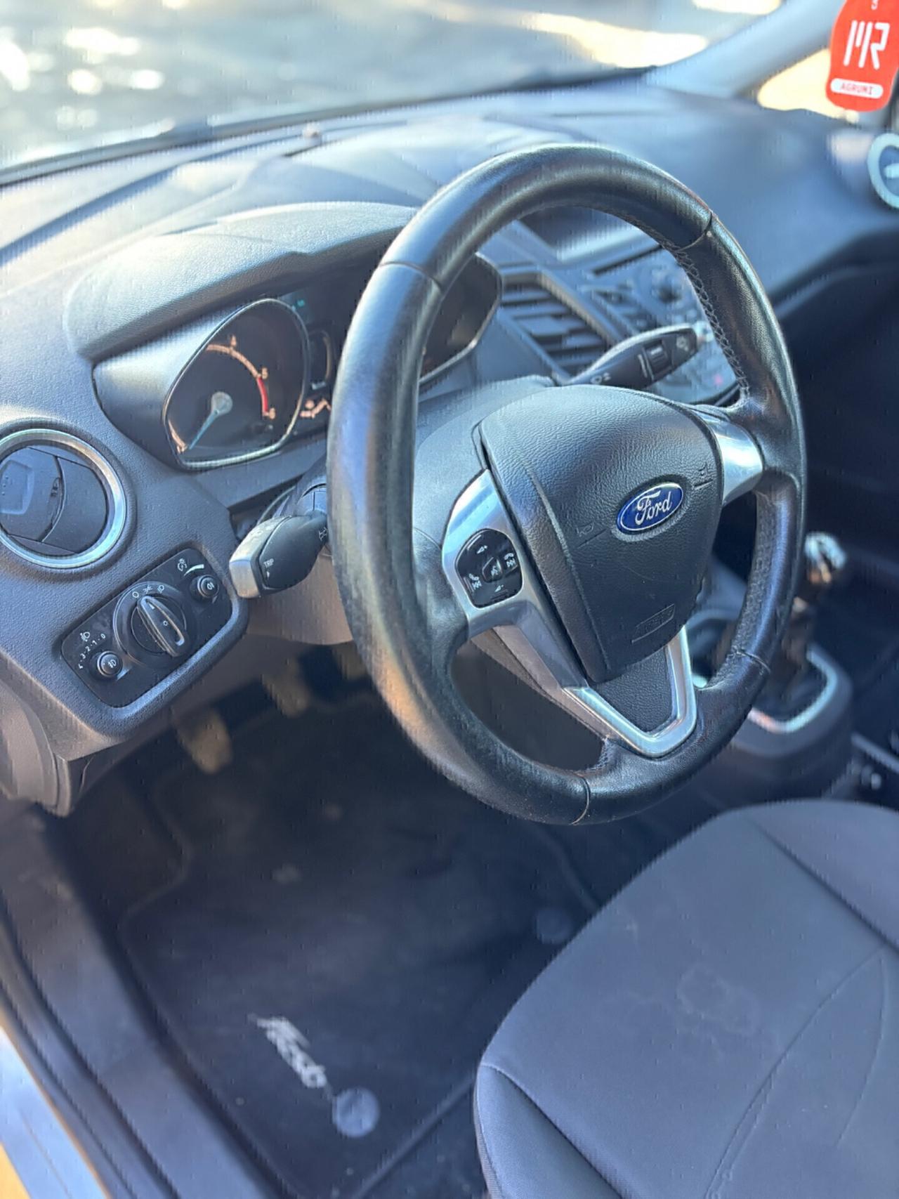 Ford Fiesta 1.5 TDCi 75CV 3 porte