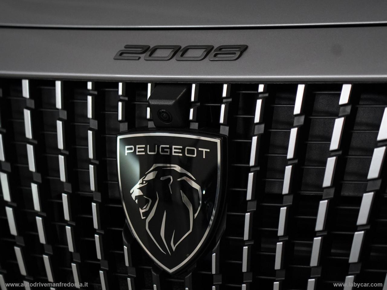PEUGEOT 2008 Hybrid 136 e-DCS6 GT