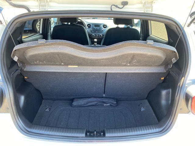 HYUNDAI i10 1.0 MPI Go!