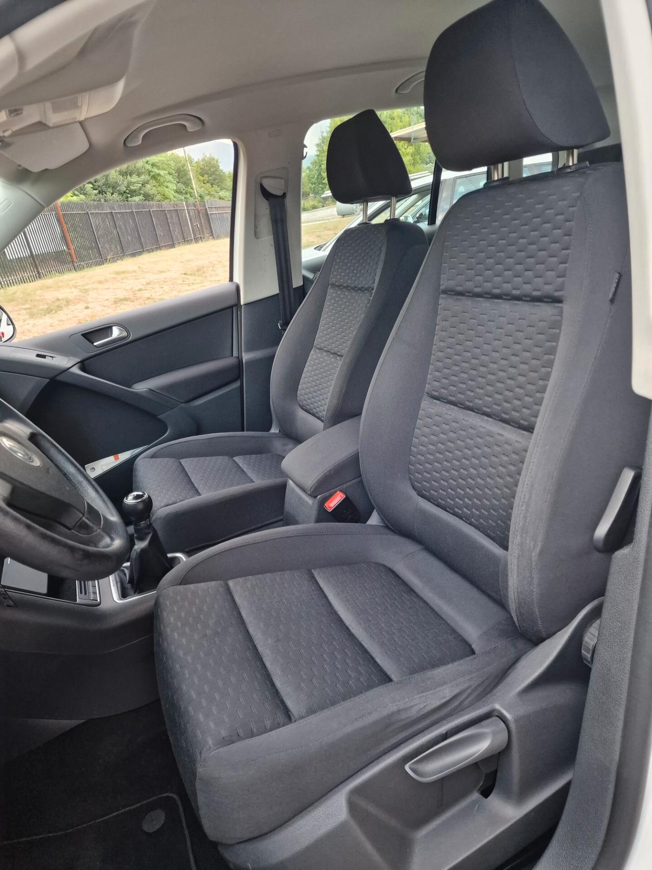 Volkswagen Tiguan 2.0 TDI DPF 4MOTION "159.000 km*