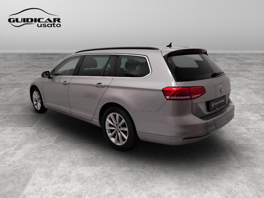 VOLKSWAGEN Passat VIII 2015 Variant - Passat Variant 2.0 tdi Business (