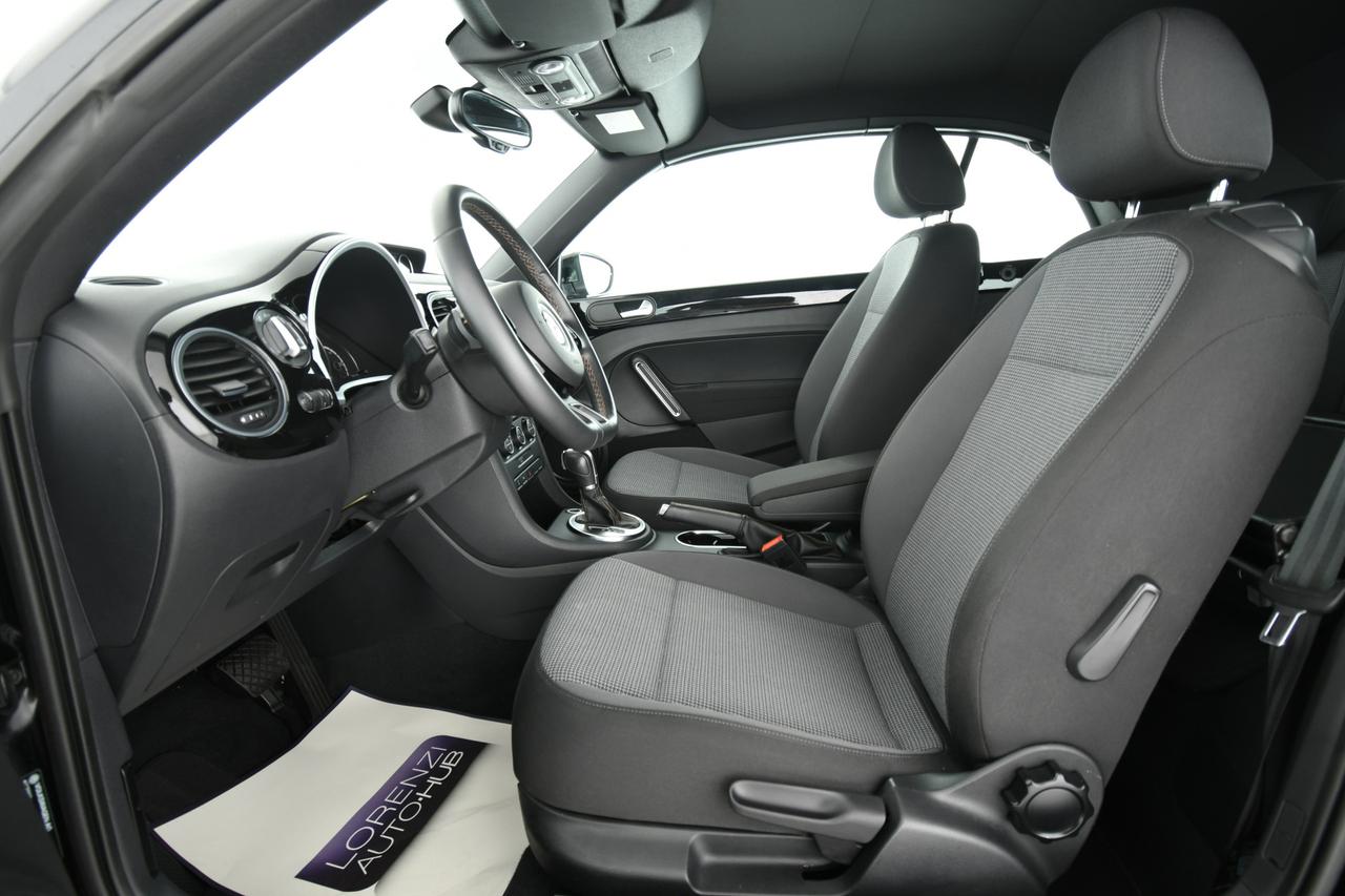 VOLKSWAGEN Maggiolino Cabrio 2.0 tdi bm Design 110cv NEOPATENTATI+C17"