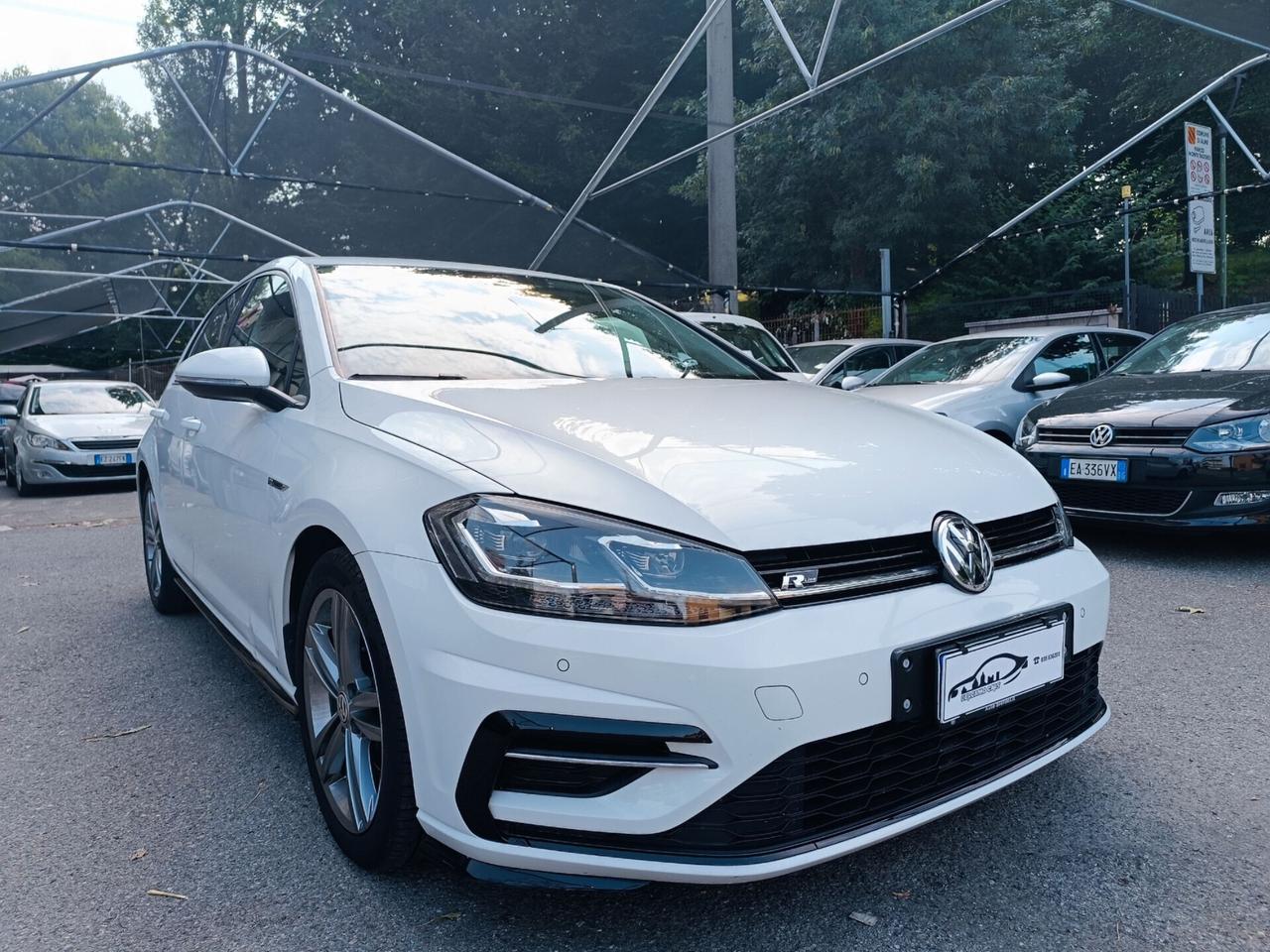 Volkswagen Golf 1.5 TSI DSG R-LINE Sport 150 CV