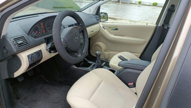 MERCEDES-BENZ A 160 BlueEFFICIENCY Coupé n°54