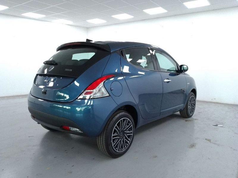 Lancia Ypsilon 1.0 firefly hybrid Gold s e s 70cv 5p.ti