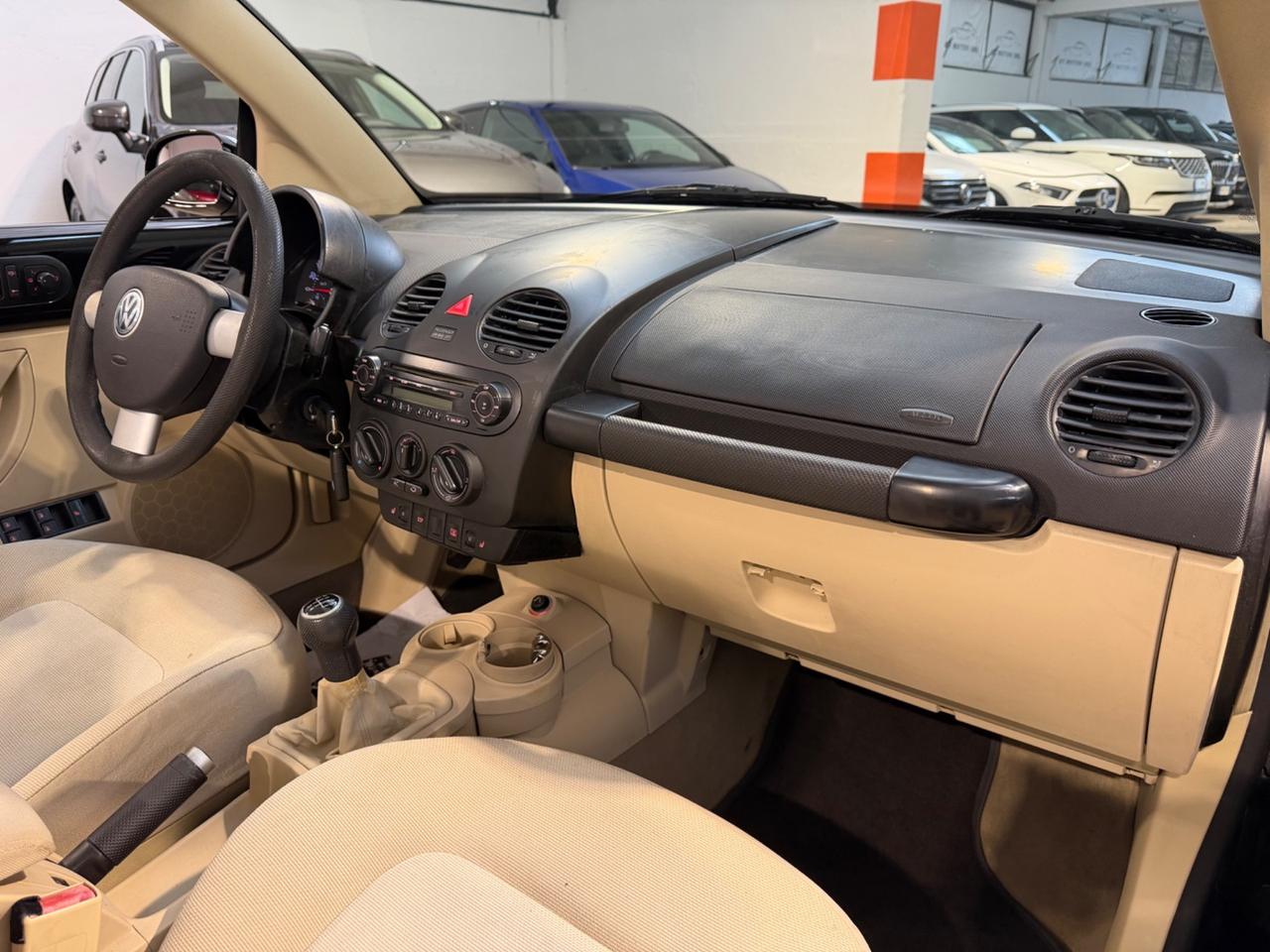 Volkswagen New Beetle 1.9 TDI 105CV Cabrio CLIMATIZZATORE - KM REALI !!!