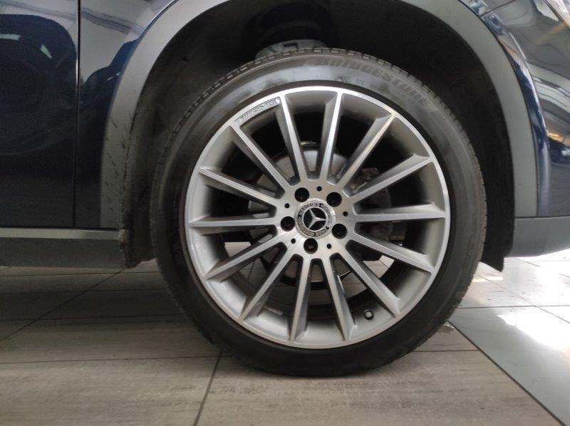 Mercedes-Benz GLA (X156) - GLA 200 d Automatic 4Matic Business Extra