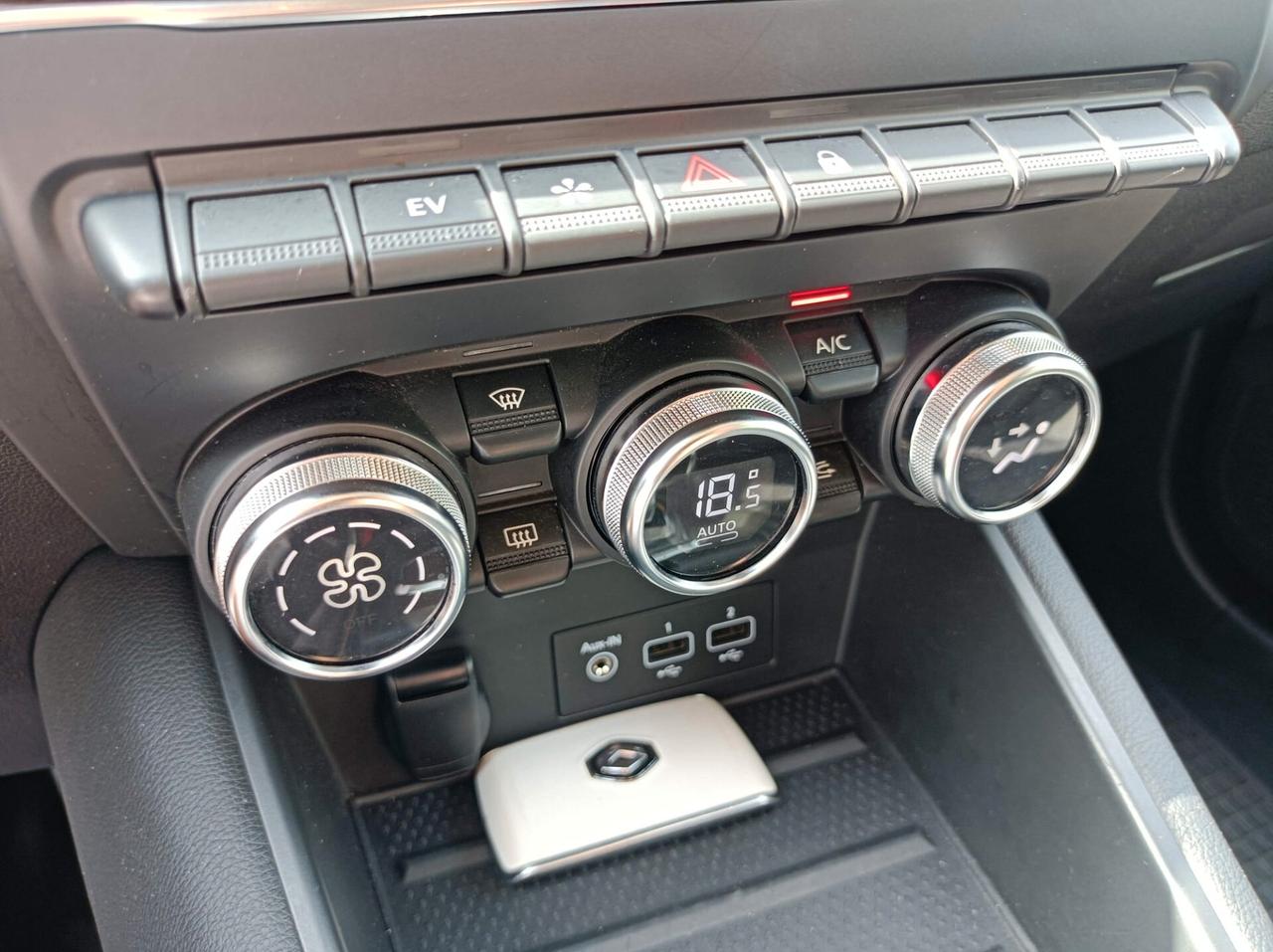 Renault Captur Plug-in Hybrid E-Tech 160 CV Intens