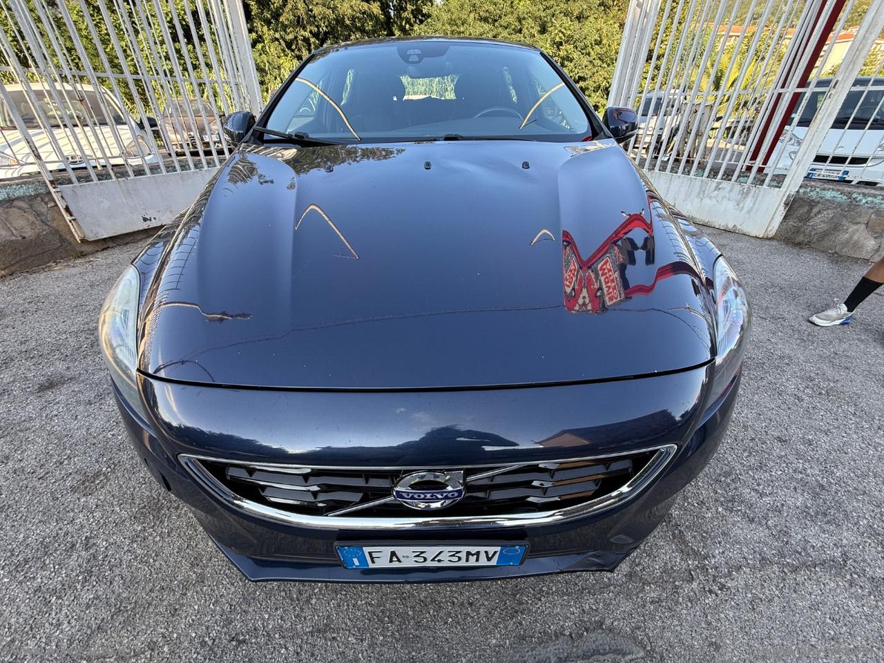 VOLVO V40 D2 1.6 Momentum