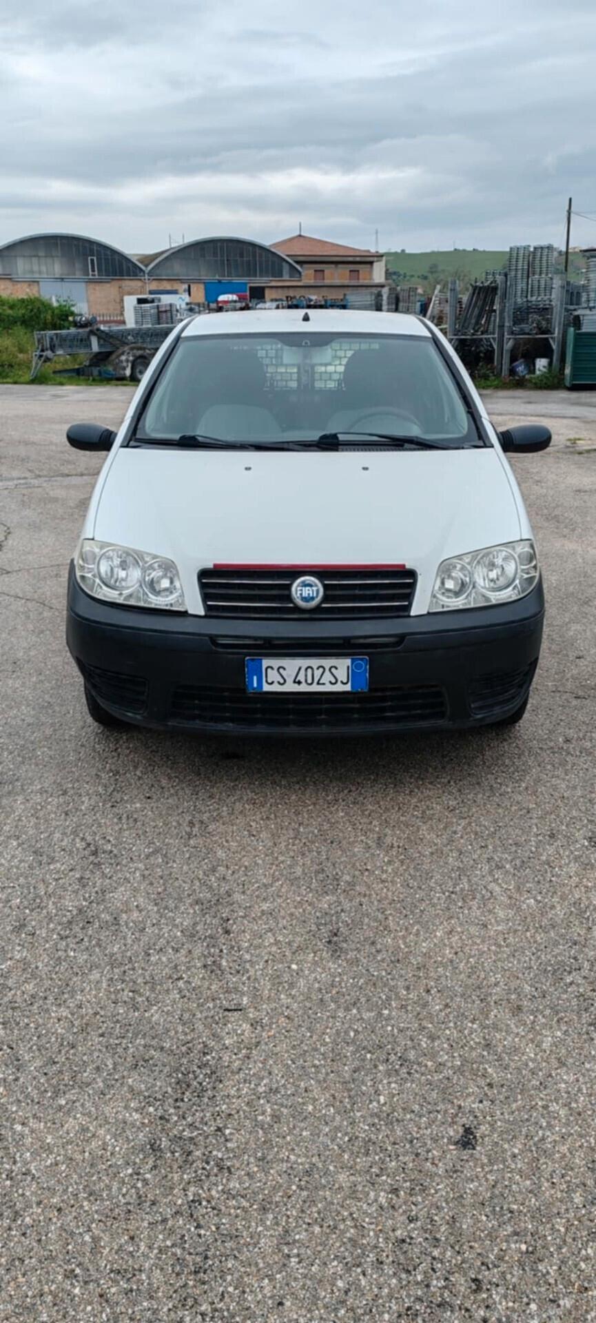 Fiat Punto 1.9 JTD 3 porte Dynamic