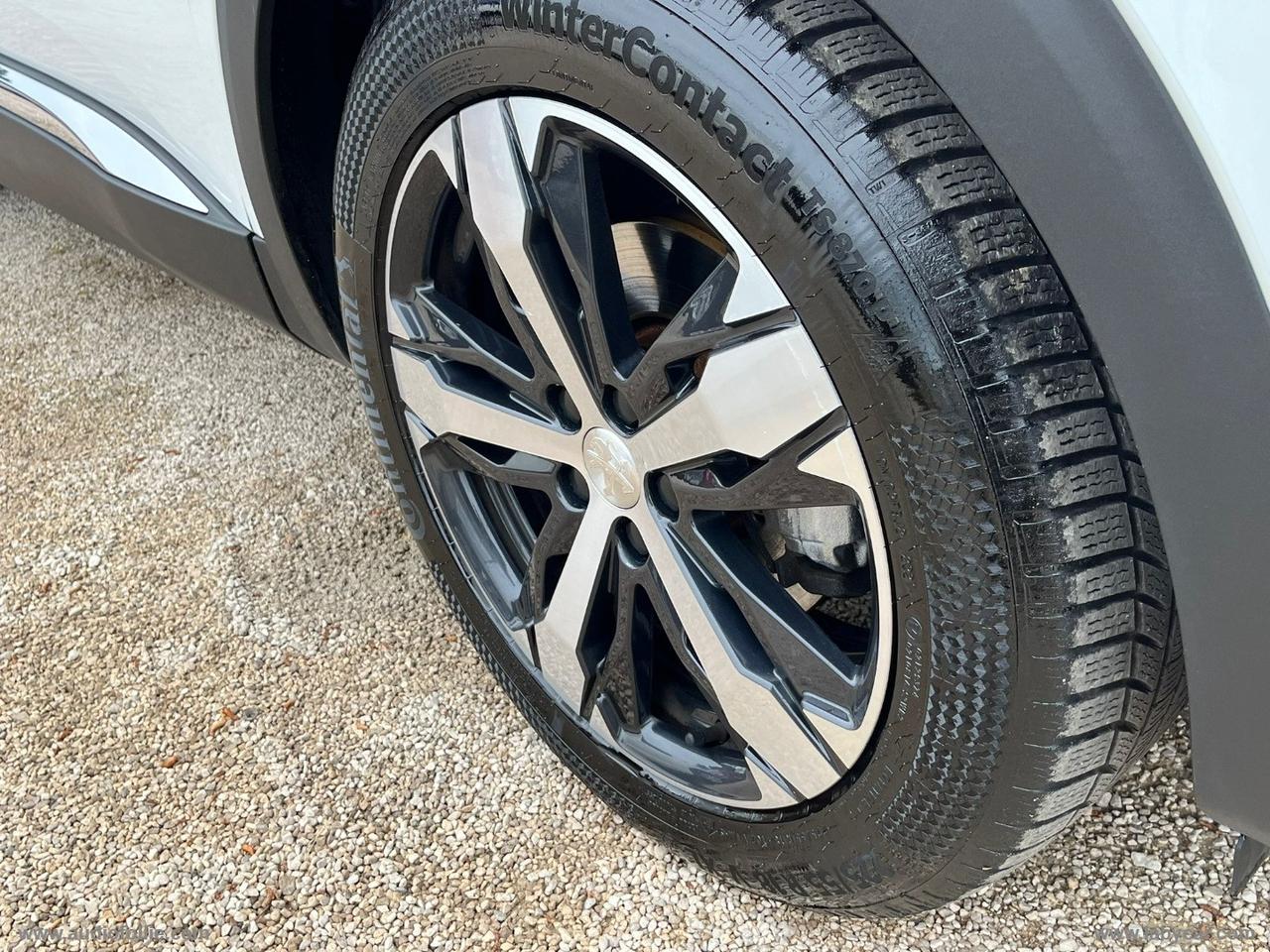 PEUGEOT 3008 BlueHDi 130 S&S EAT8 Allure