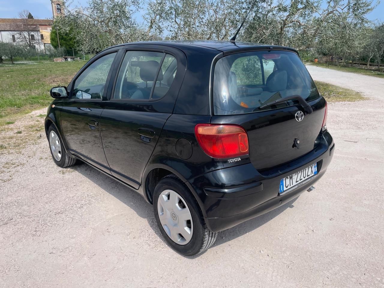 Toyota Yaris 1.3i Sol Blue BOMBOLA GPL NUOVA!!!!!