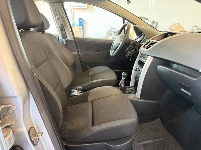 Peugeot 207 Plus 1.4 8V 75CV 5p. ECO GPL